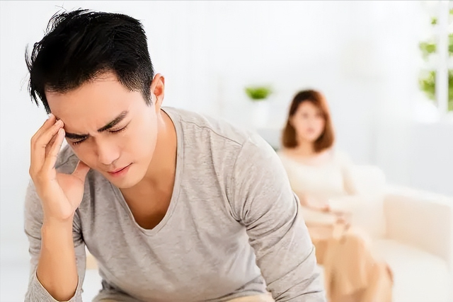 妻子多次出轨男上司,丈夫撞破反遭挑衅,一气之下喝下农药百草枯