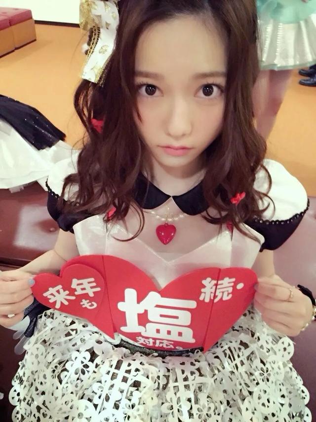 日本电视剧是边拍边播?偶像都是卖人设?中日演艺圈差异大揭秘