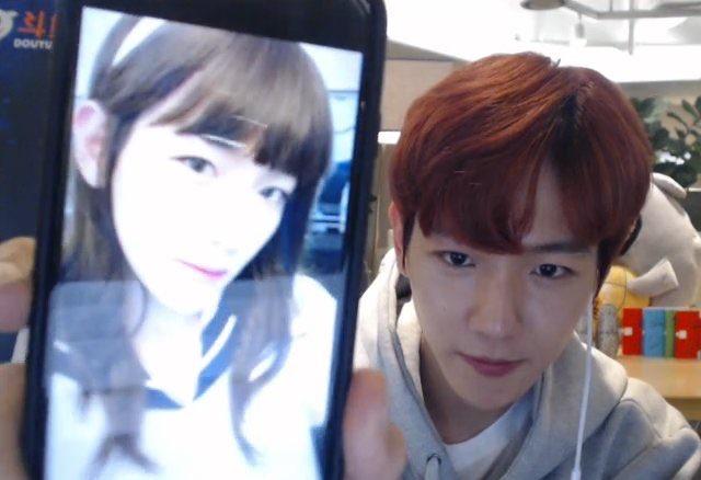 「EXO」「分享」190524 手机里是藏了多少性感美照,伯贤锁骨面膜私照放出