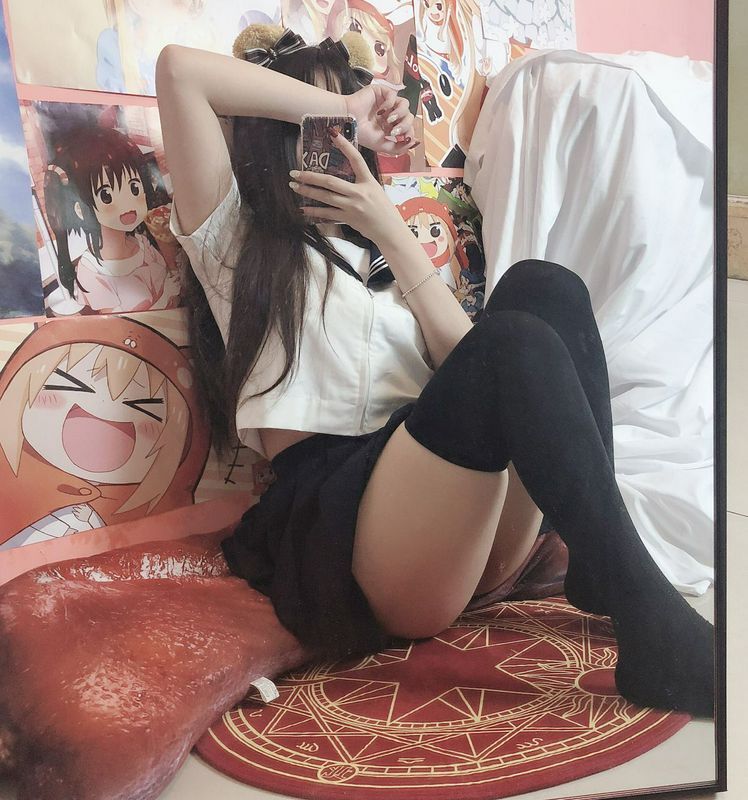亚洲JK制服长腿小姐姐