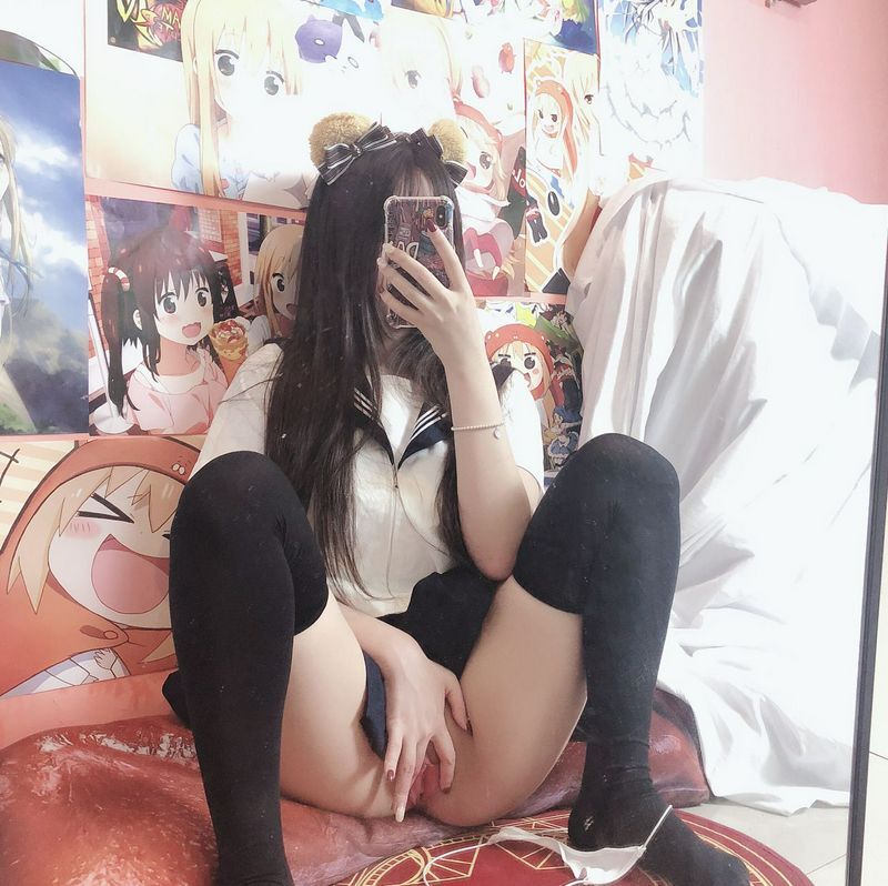 亚洲JK制服长腿小姐姐