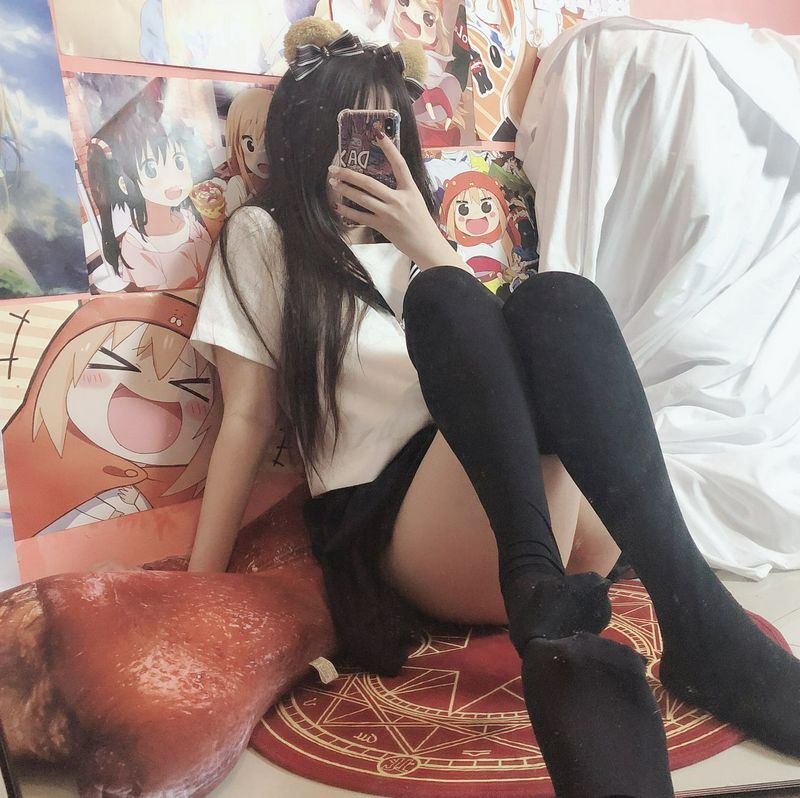 亚洲JK制服长腿小姐姐