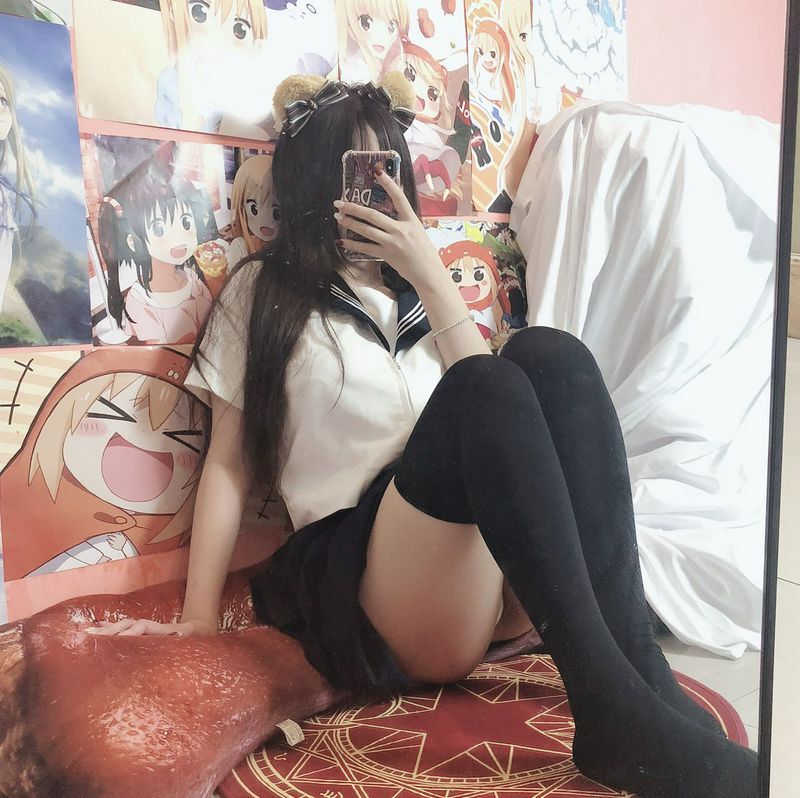 亚洲JK制服长腿小姐姐