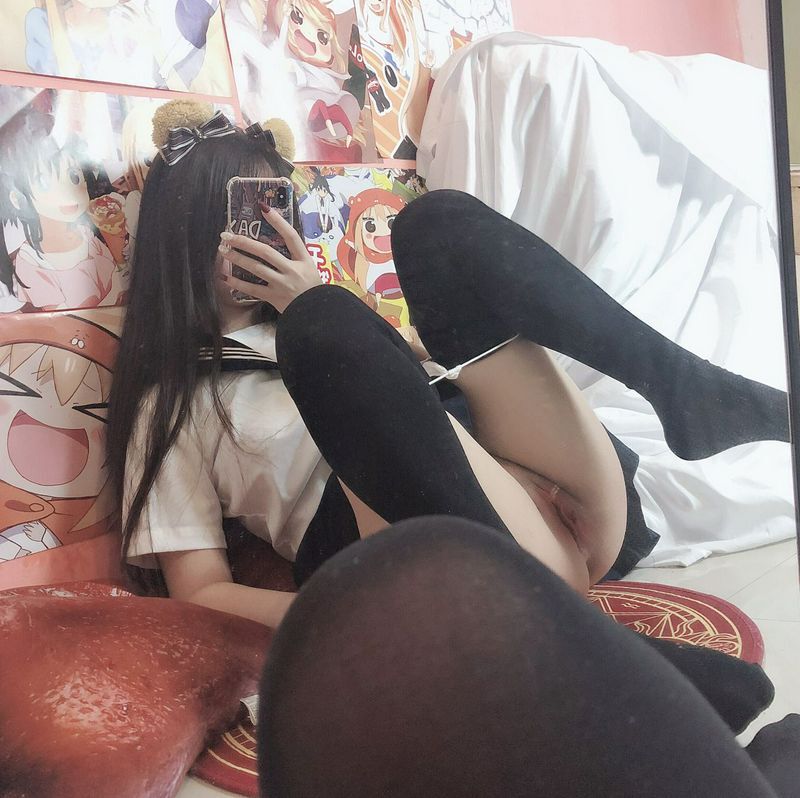 亚洲JK制服长腿小姐姐