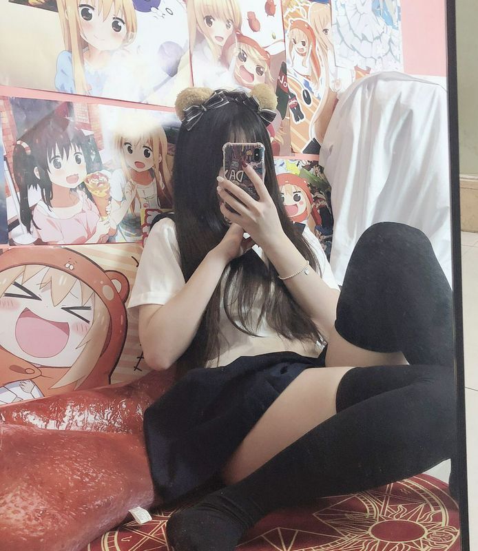 亚洲JK制服长腿小姐姐