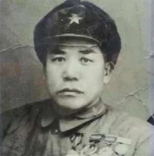 吕布是哪里人-绰号吕布，高1米92重200斤，一战砍死27个日寇，毛主席：你很厉害