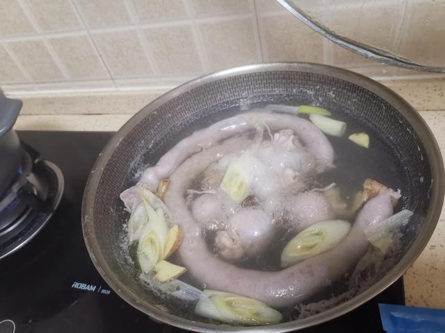 网红(恩克)肚包肉和肉肠实测