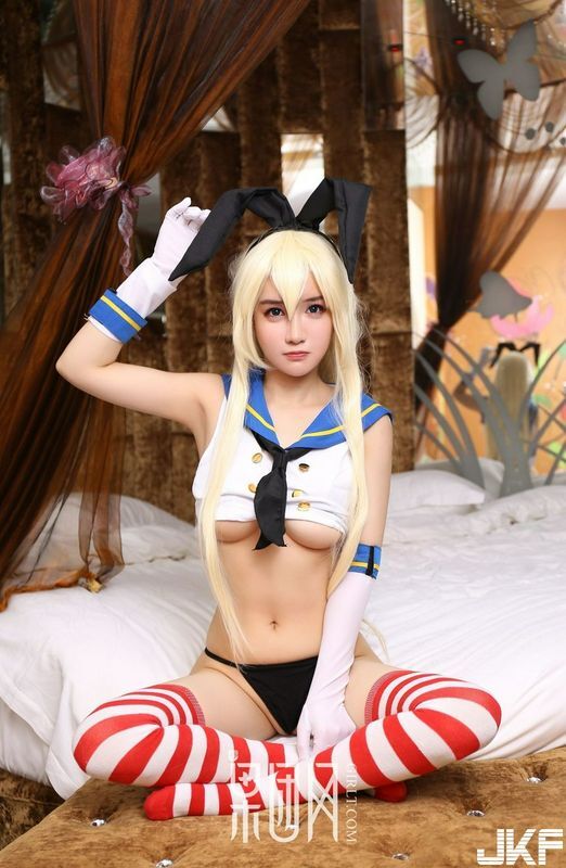 G奶傲娇萌萌羞耻制服人体艺术全集