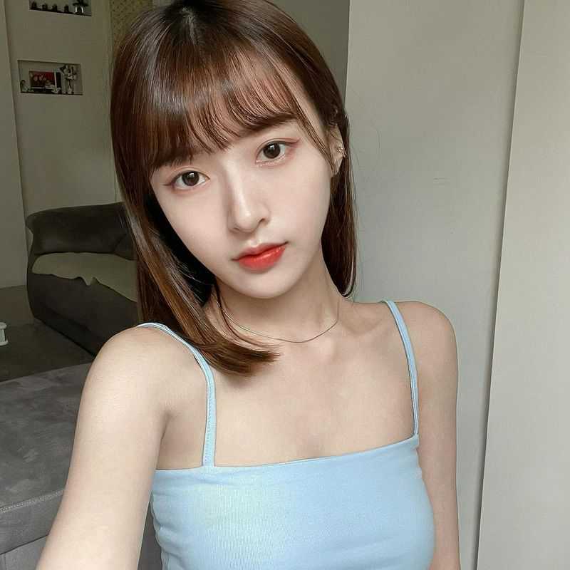女子高生