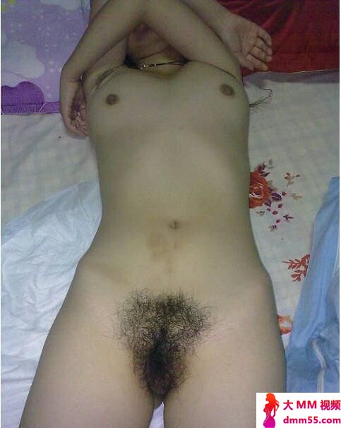 害羞的女友小静