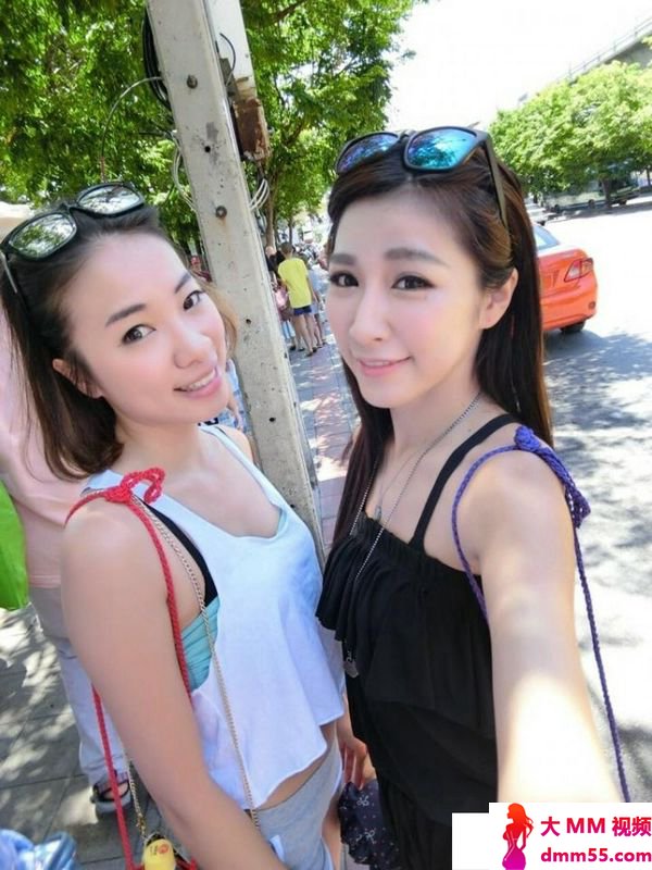 Bebe林蓓贝漂亮美女消暑方法
