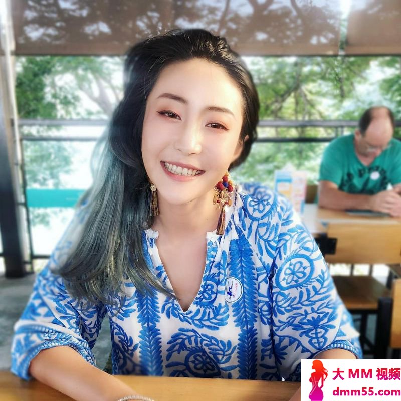 奇怪为什么从来没说出来的事情八卦默都会知道~