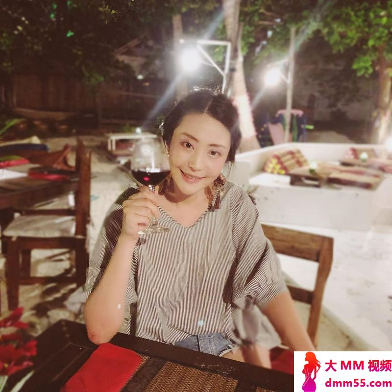奇怪为什么从来没说出来的事情八卦默都会知道~