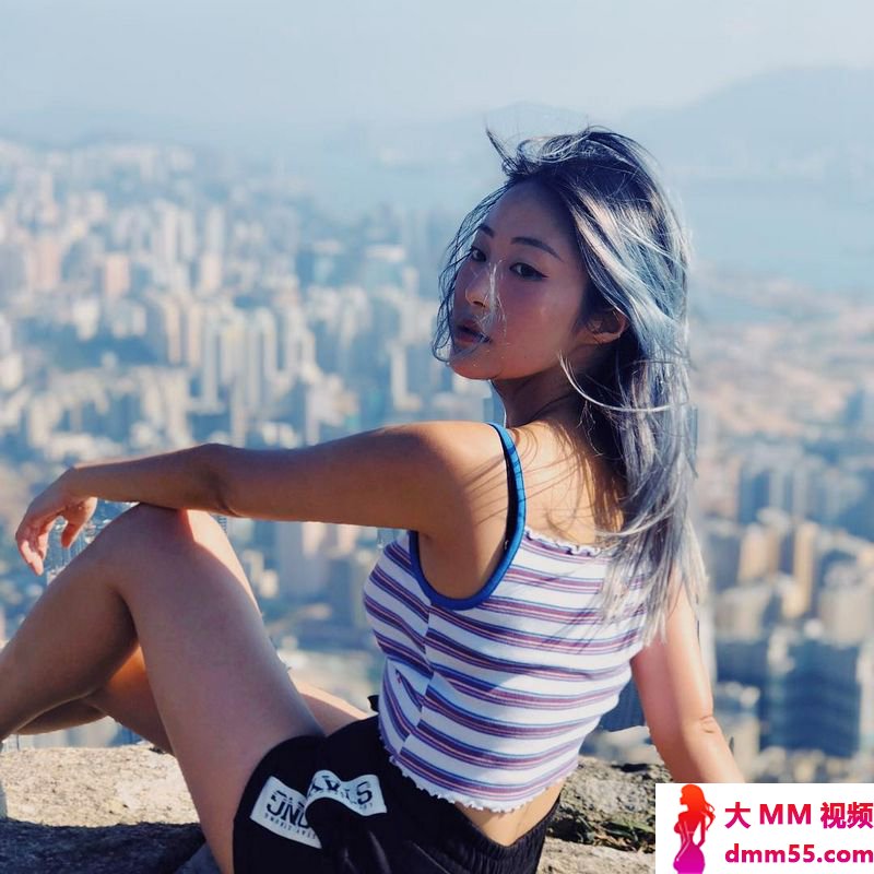 奇怪为什么从来没说出来的事情八卦默都会知道~