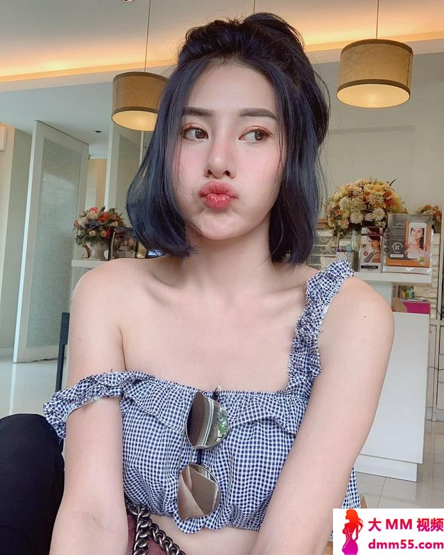 泰国正妹MONATCHA