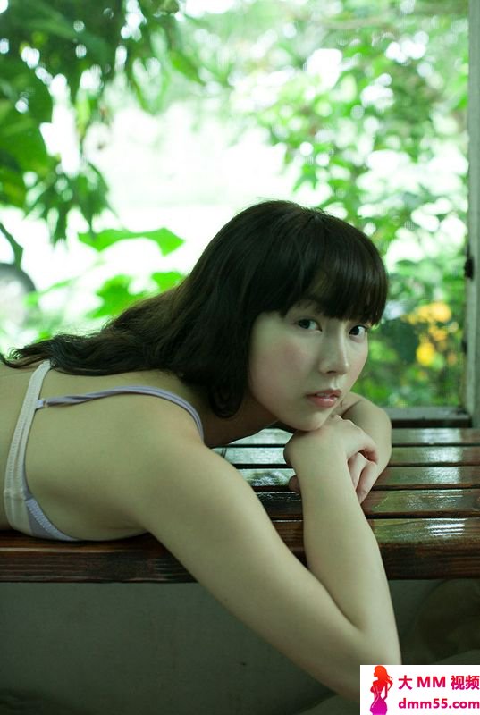 尾岛知佳尾岛知佳STARTINGOVERimag