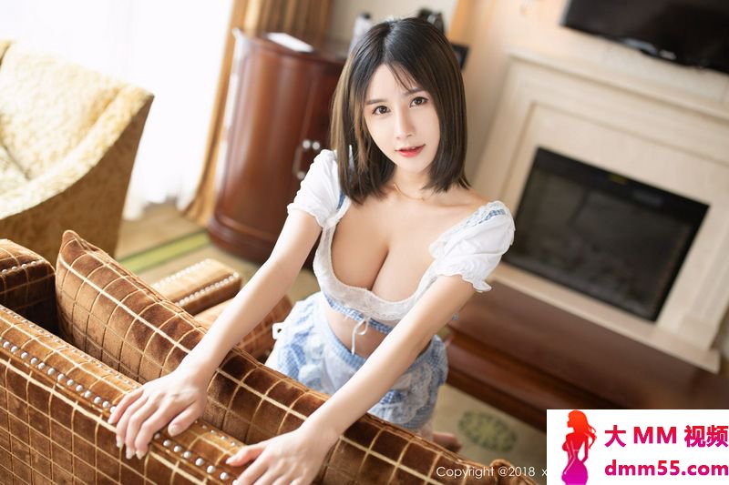 性感女仆小沫琳不失温柔撩人心弦