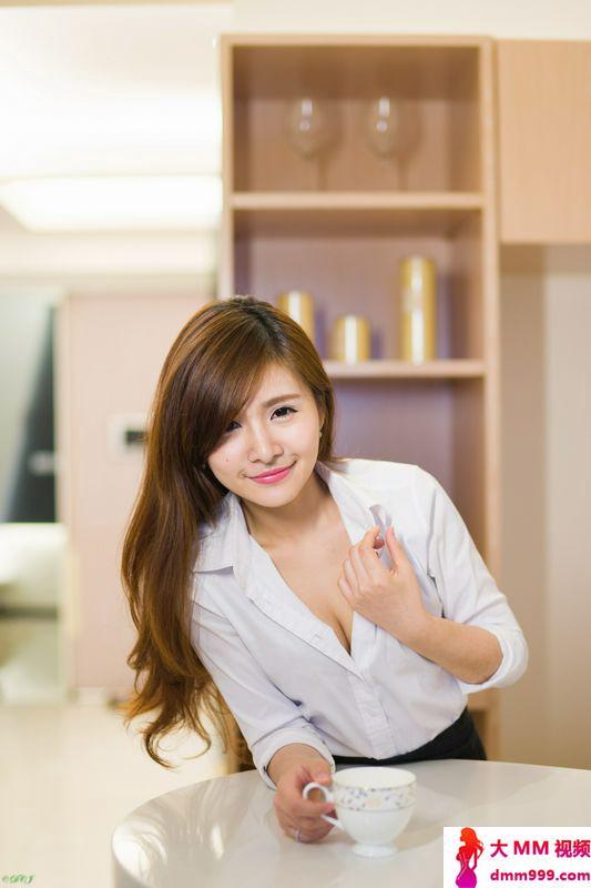 美腿番外篇系列长腿美模Abbie艾比OL黑丝高跟美腿棚拍