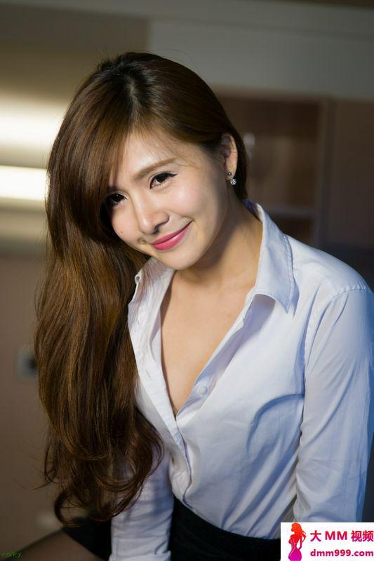 美腿番外篇系列长腿美模Abbie艾比OL黑丝高跟美腿棚拍