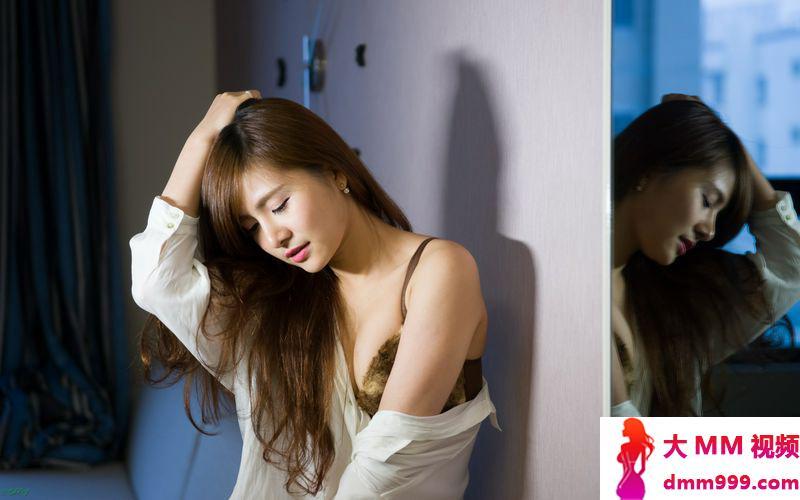 美腿番外篇系列长腿美模Abbie艾比OL黑丝高跟美腿棚拍
