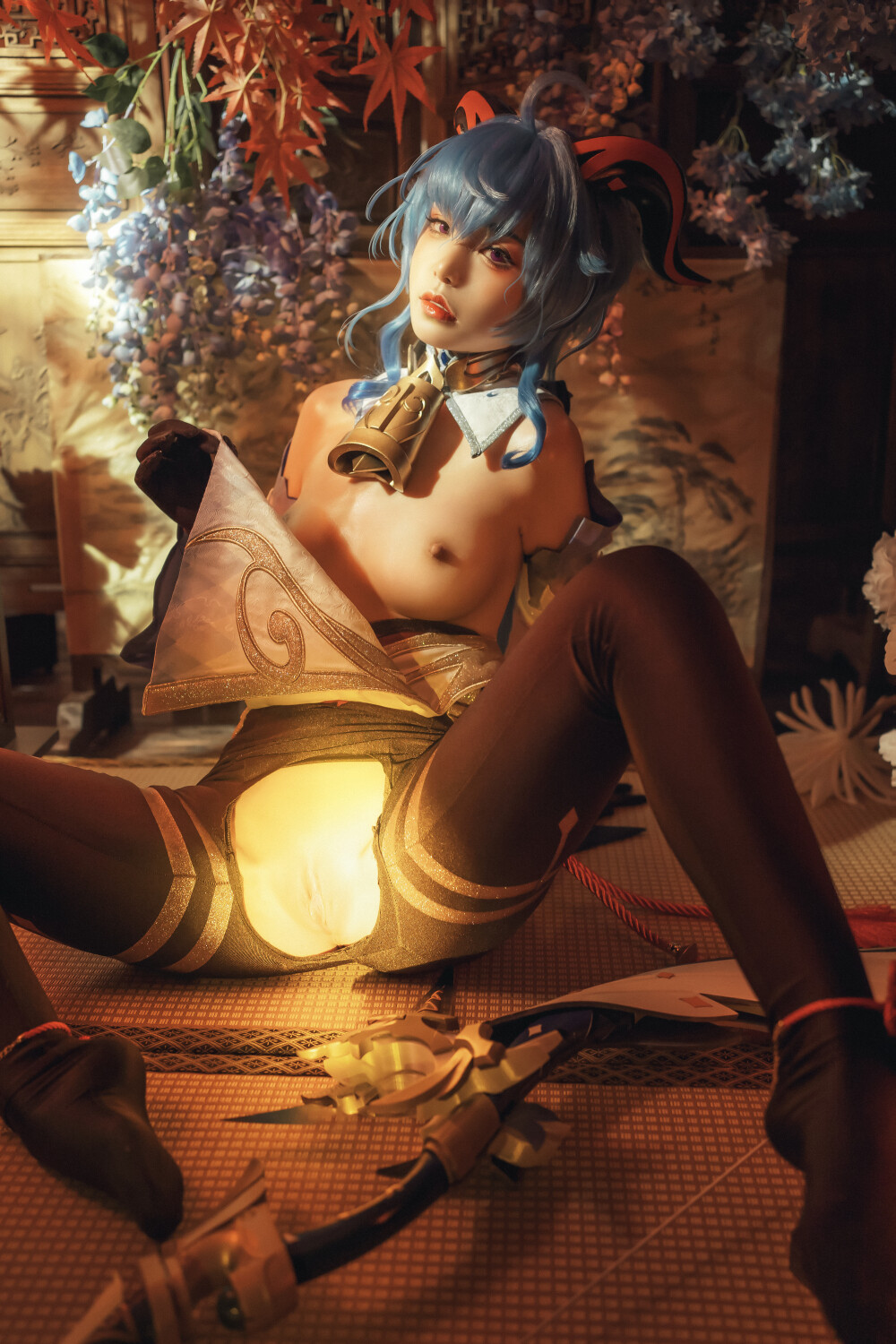 胸大穴嫩的小妞