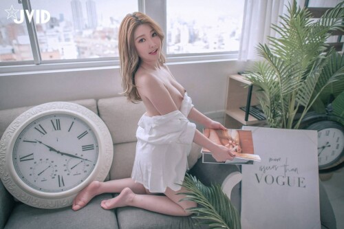 最新众筹购得系列之百货D-Cup的巨乳妹妹柜姐的报恩