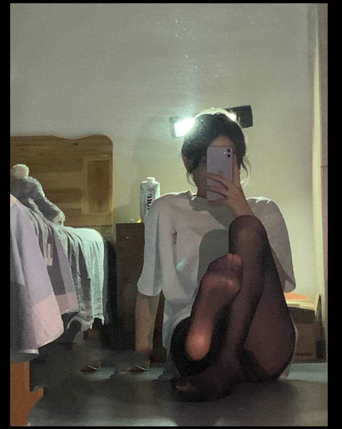 [潜规则]清冷气质高颜值女销售为上位被上司潜规则，口交足交服务周到，心甘情愿成为完美炮架
