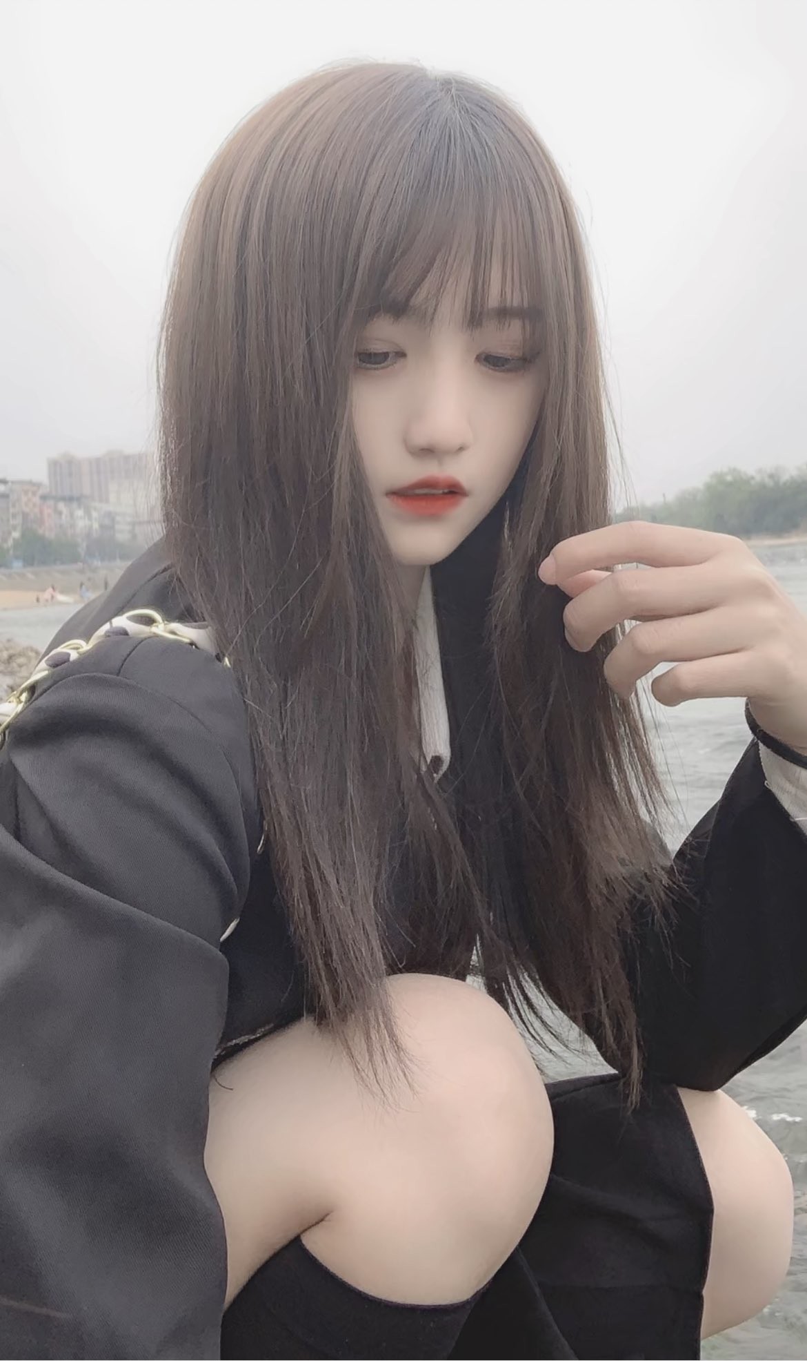 这小高跟 美美的脸 纤细的腰 这种女朋友太极品 酥酥的每一寸皮肤 粉嫩的乳头 身材和脸都没有缺点