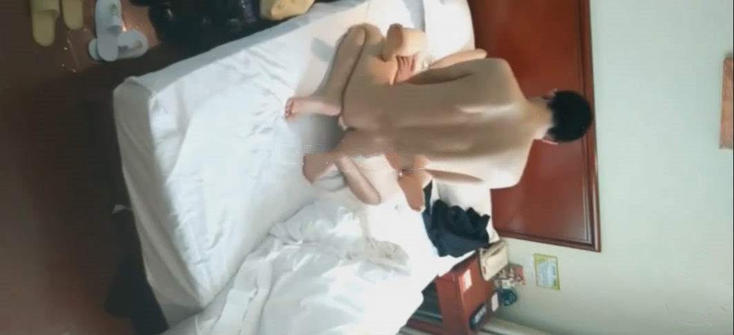 恋母恋熟大神❤️分享操过的身边的熟女阿姨艳华姐姐姨妈，我工作中的师傅