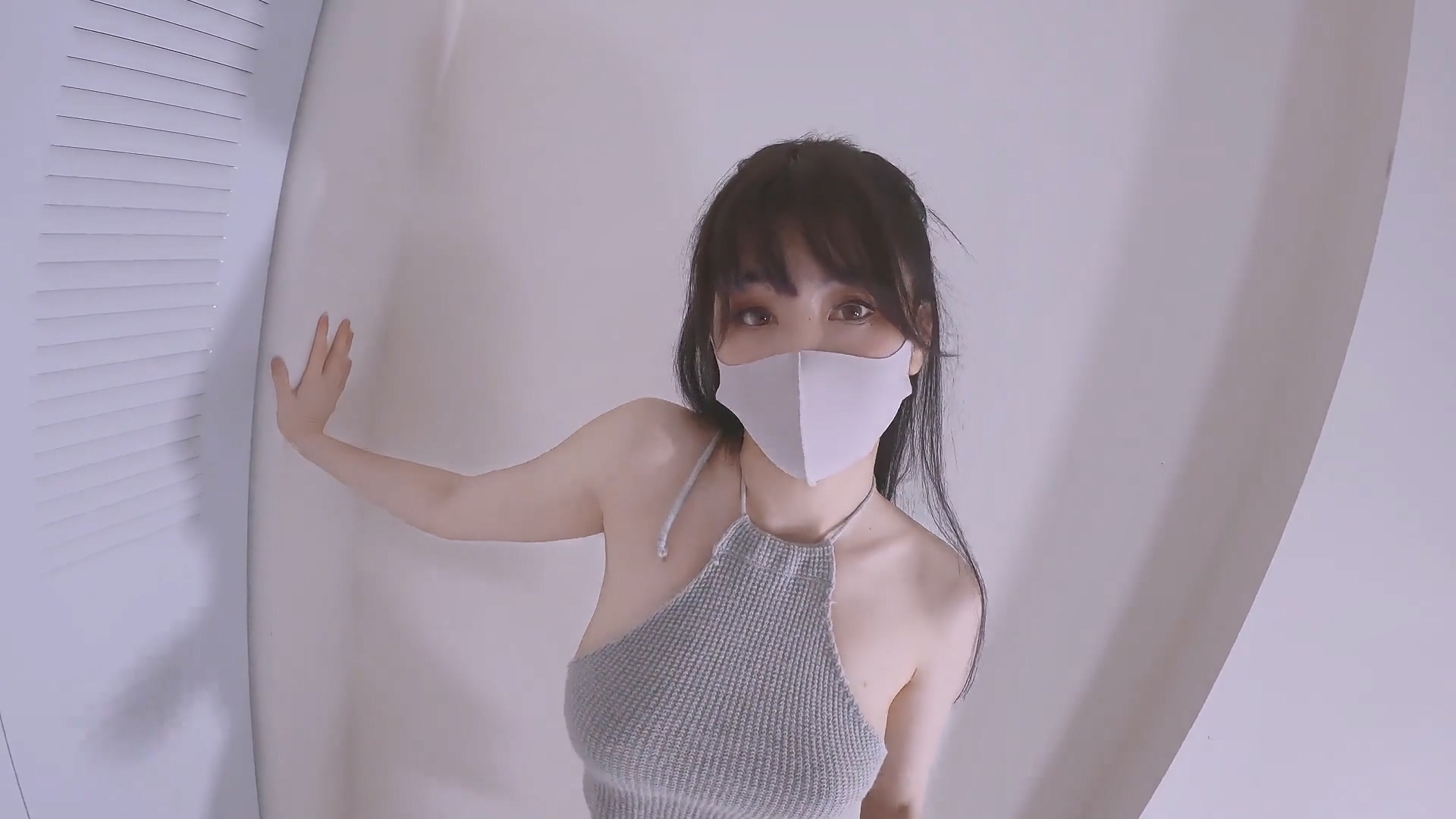 ⚡网红女神⚡潮喷淫娃〖小水水〗极品身材女友黑丝挑逗 小蜜穴太敏感随便插几下就高潮喷水 潮吹不停