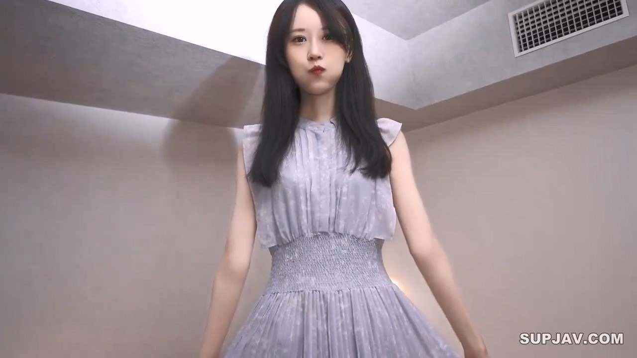 超颜值极品御姐女神，纤纤美腿玲珑身段劲爆完美身材，软糯滚烫蜜道操到腿软，颜值巅峰视觉党福利