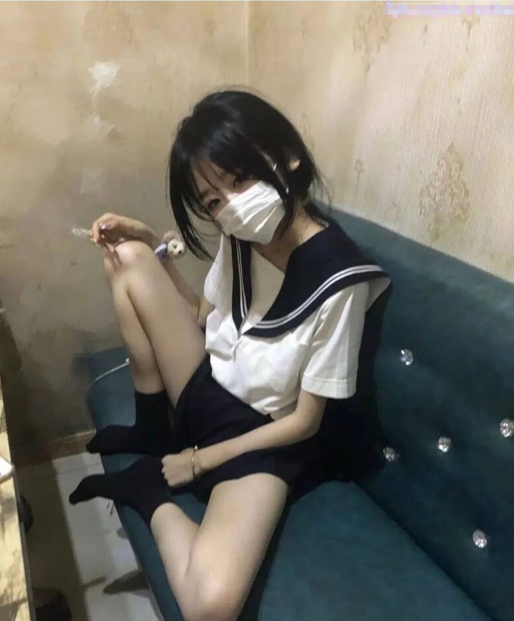 萝莉反差母狗 高考完肆意发泄压力 不自觉向上迎合的屁股 每一次插入都深深的满足！