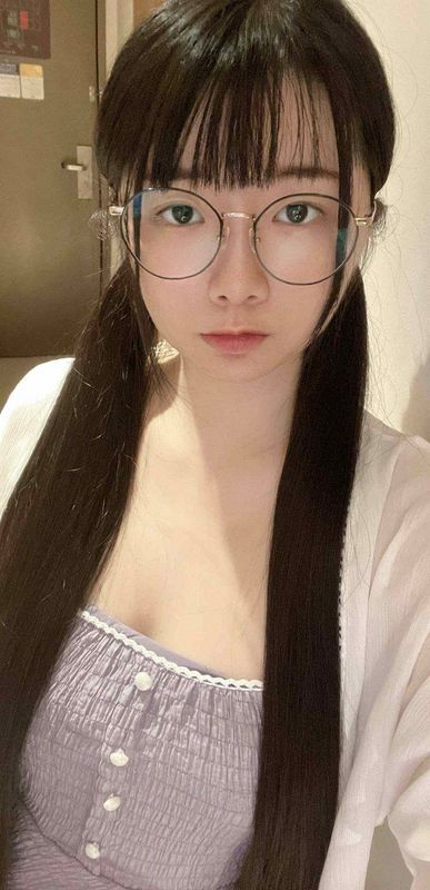 台妹COSER RAKURAKU