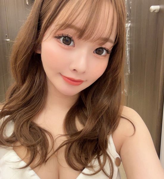 甜美的脸有料的身材心动妹妹新入職精選