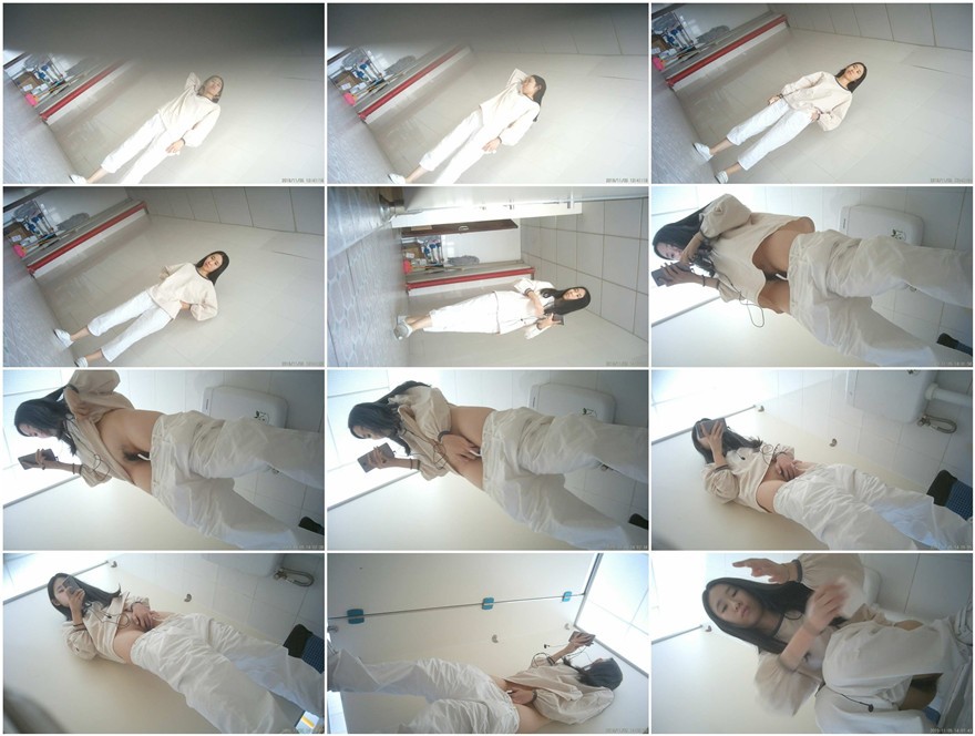 史上最全原版偷拍女神妹子上厕所突然来了性欲,当场手淫高潮喷水(珍藏版)