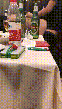 大马路楼道洗手间饭店公交车商场楼梯 挑战最刺激的场所做爱 那种紧张刺激让人上头