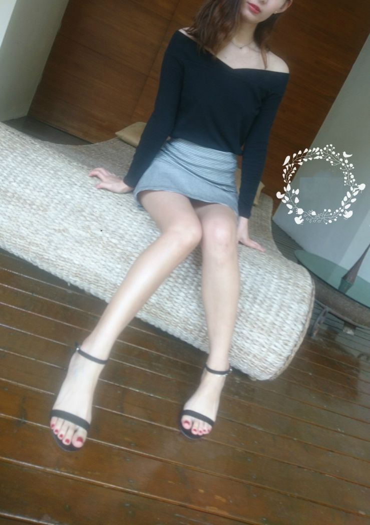 大长腿，配上性感丝袜